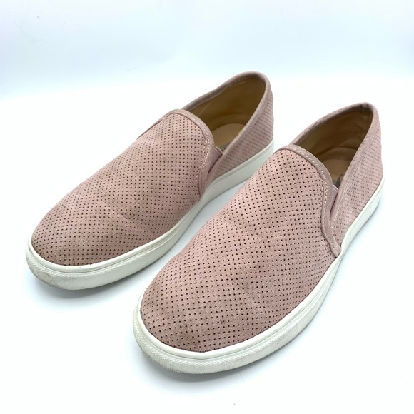 steve madden blush slip on sneakers